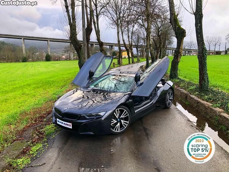 Cinza Usado 2019 BMW i8 Coupé | € 77.990 - Imagem 1/1