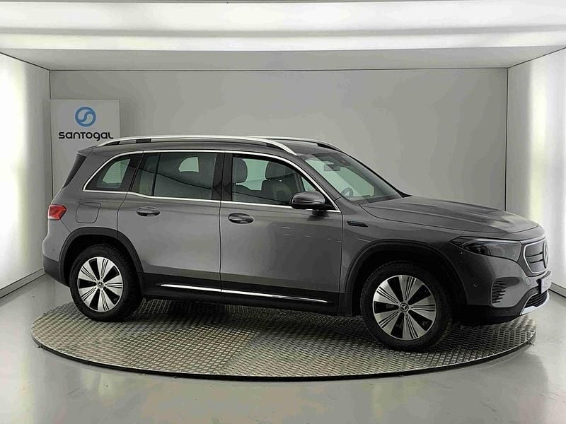 Cinza Usado 2022 Mercedes EQB250 Progressive SUV | € 39.990 (Caro) - Imagem 1/4