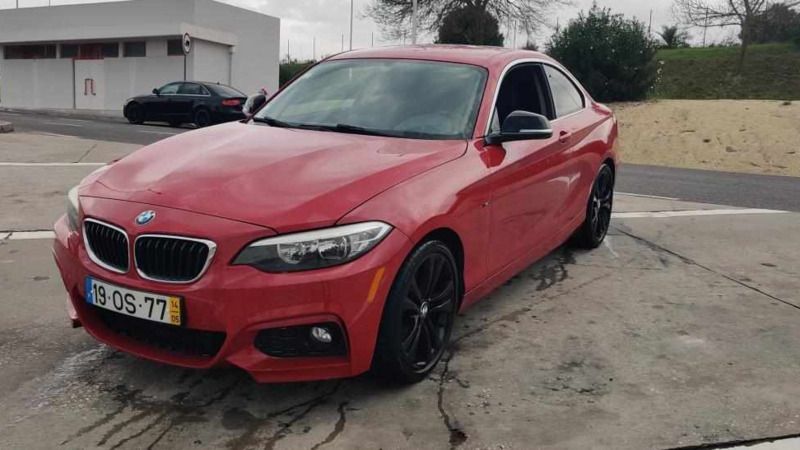 Vermelho Usado 2014 BMW 225 Coupé | € 18.000 - Imagem 1/4