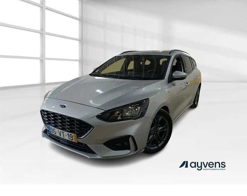 Cinzento Usado 2018 Ford Focus ST-Line Carrinha | € 13.900 (Super Preço) - Imagem 1/4