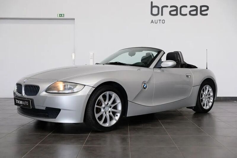 Cinzento Usado 2006 BMW Z4 Coupé | € 13.500 (Preço justo) - Imagem 1/4