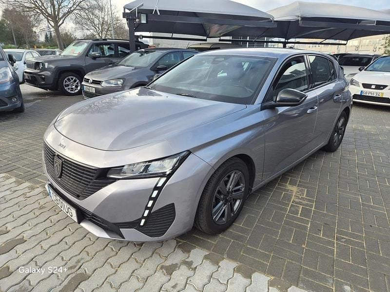 Cinza Usado 2023 Peugeot 308 Active | € 17.900 (Super Preço) - Imagem 1/4