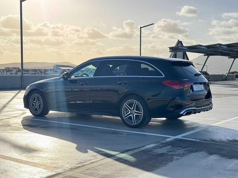Usado Mercedes C300e AMG 313 HP (230 kW) 2022 Sedan