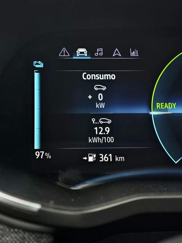 Usado Renault Zoe Intens 100 kW (136 HP) 2020 Branco Citadino