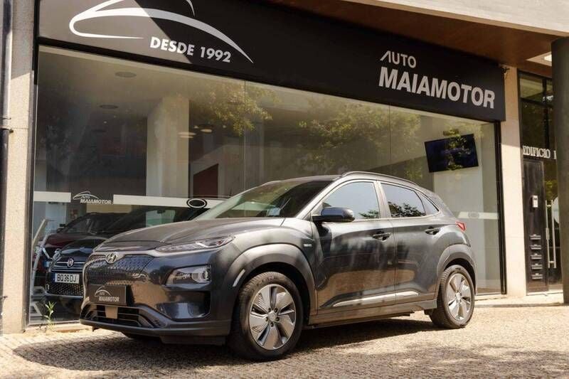 Cinzento Usado 2021 Hyundai Kauai Premium SUV | € 22.450 (Preço justo) - Imagem 1/4
