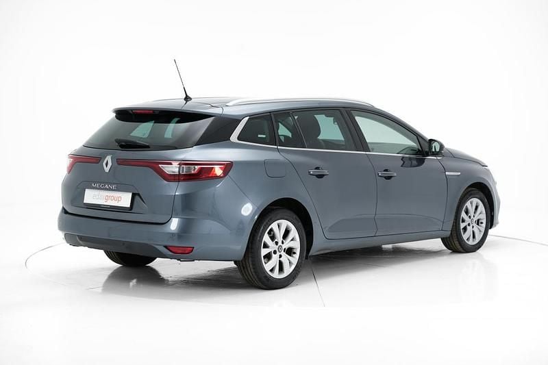 Usado Renault Mégane IV 115 HP (84 kW) 2021 Cinzento Carrinha