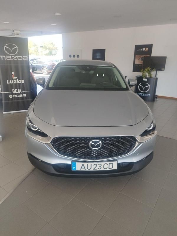 Cinza Usado 2022 Mazda CX-30 Active SUV | € 22.900 - Imagem 1/4