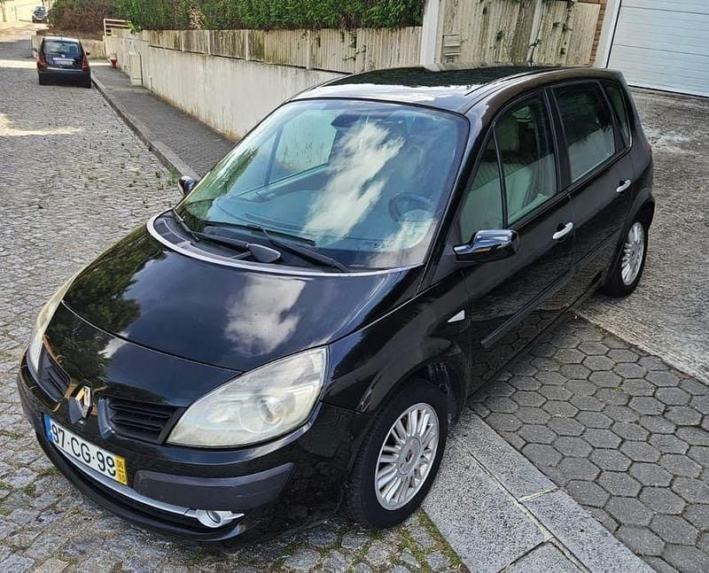 Usado 2006 Renault Scénic II Monovolume | € 3.350 (Bom preço) - Imagem 1/4