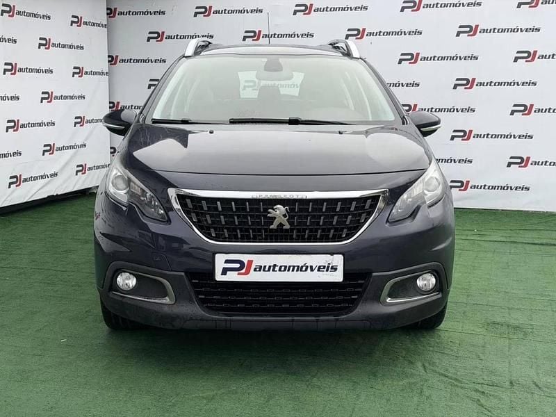 Usado Peugeot 2008 Style 99 HP (72 kW) 2018 Azul SUV