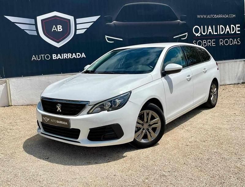 Branco Usado 2018 Peugeot 308 SW Allure Carrinha | € 14.750 - Imagem 1/4