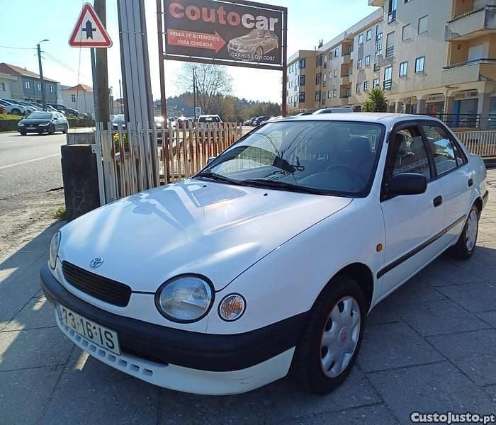 Outra Usado 1997 Toyota Corolla XLi Sedan | € 2.499 - Imagem 1/1