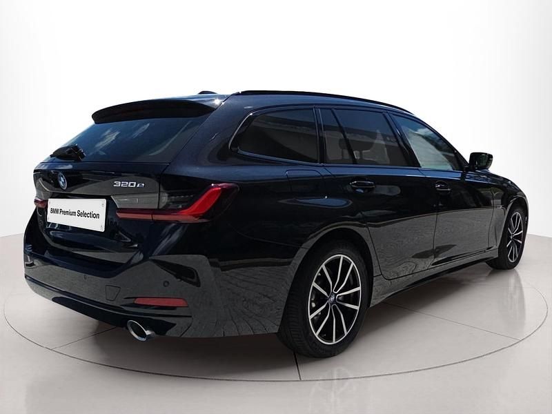 Usado BMW 320e Shadowline 204 HP (150 kW) 2023 Carrinha