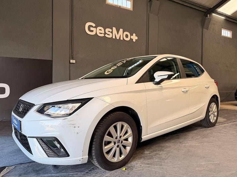 Usado Seat Ibiza 95 HP (69 kW) 2023 Branco Citadino