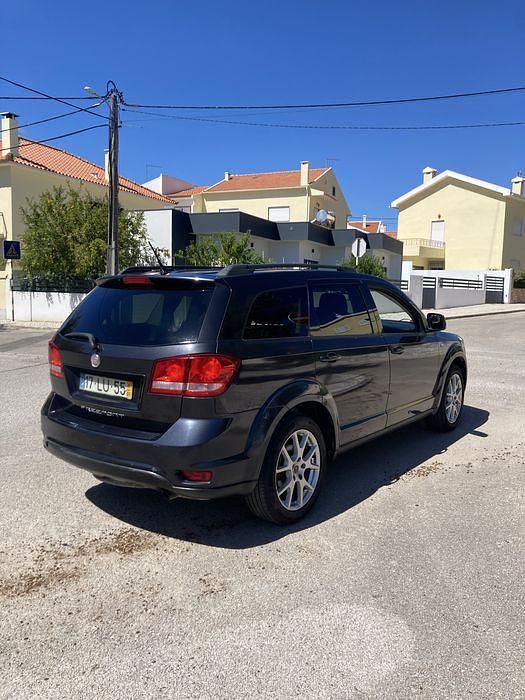 Usado 2011 Fiat Freemont SUV | € 8.900 (Bom preço) - Imagem 1/4