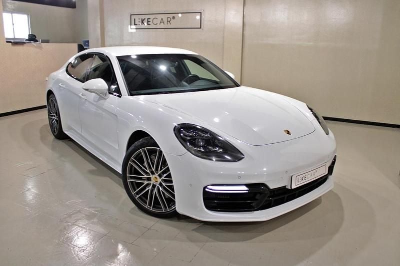 Usado Porsche Panamera 462 HP (339 kW) 2017 Branco