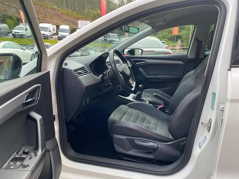 Usado Seat Ibiza FR 115 HP (84 kW) 2019 Branco Citadino