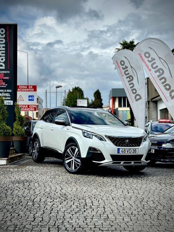 Bege Usado 2018 Peugeot 3008 GT-line Carrinha | € 24.985 (Preço justo) - Imagem 1/4