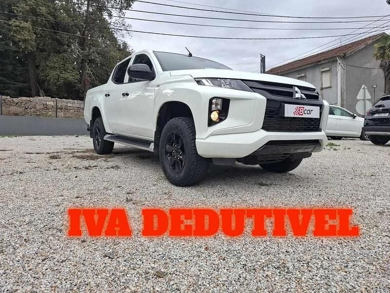 Branco Usado 2022 Mitsubishi L200 Pickup | € 35.450 (Preço justo) - Imagem 1/4