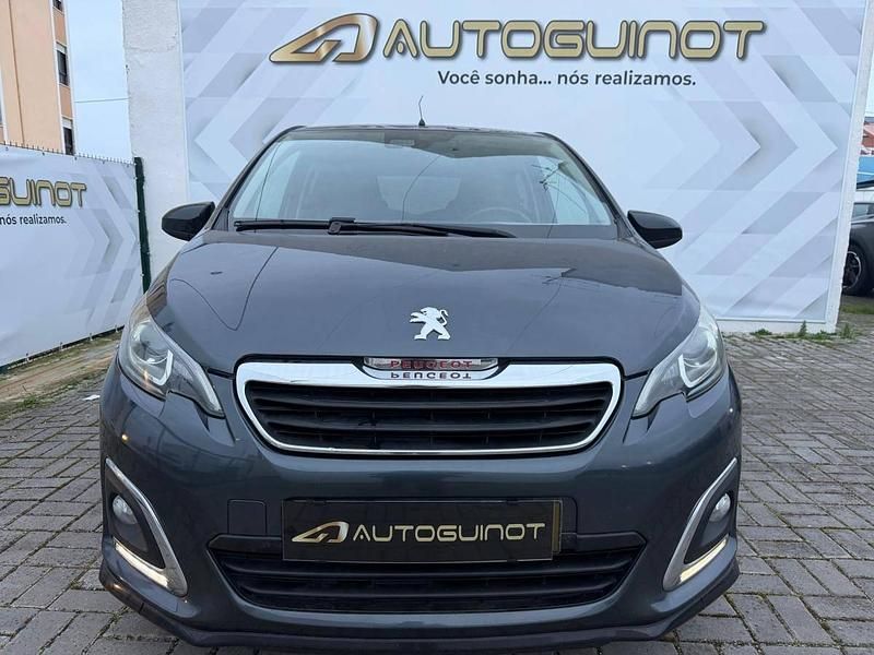 Usado Peugeot 108 GT-line 82 HP (60 kW) 2017 Cinza Citadino