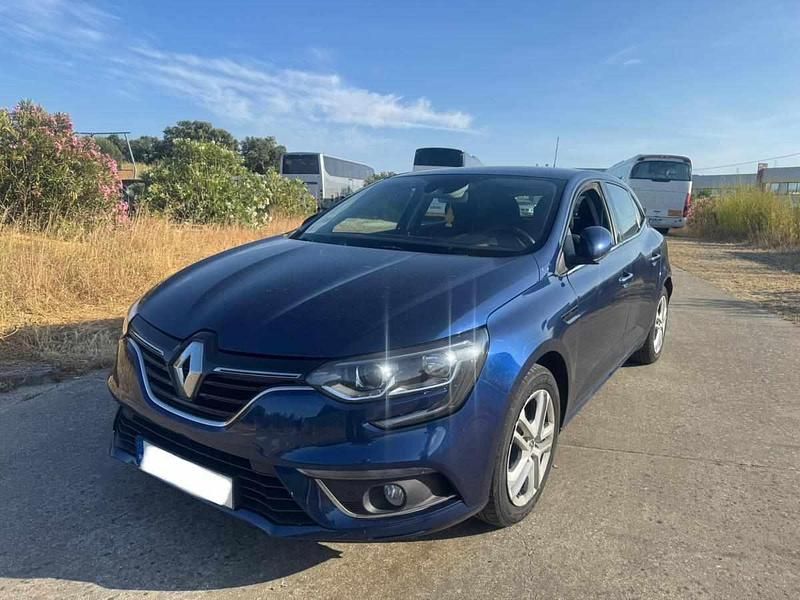 Azul Usado 2018 Renault Mégane IV Citadino | € 9.500 - Imagem 1/4