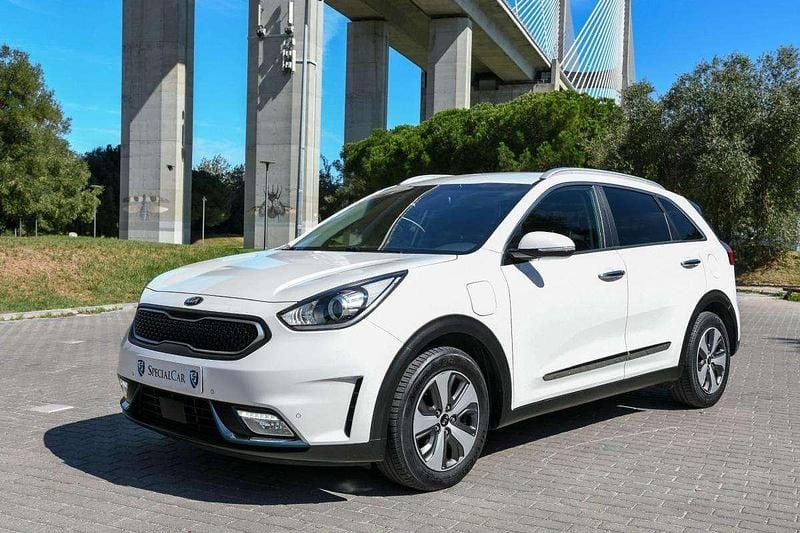 Branco Usado 2017 Kia Niro SUV | € 14.950 (Preço justo) - Imagem 1/4