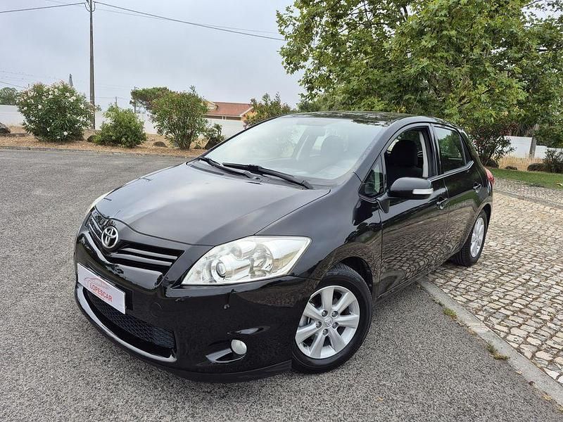 Usado 2012 Toyota Auris Sedan | € 11.750 (Preço justo) - Imagem 1/4