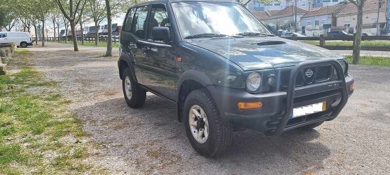 Verde Usado 1999 Nissan Terrano SUV | € 8.500 (Preço justo) - Imagem 1/4