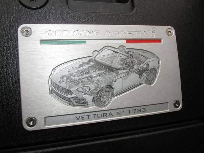 Usado Abarth 124 Spider 170 HP (125 kW) 2019 Vermelho Cabrios