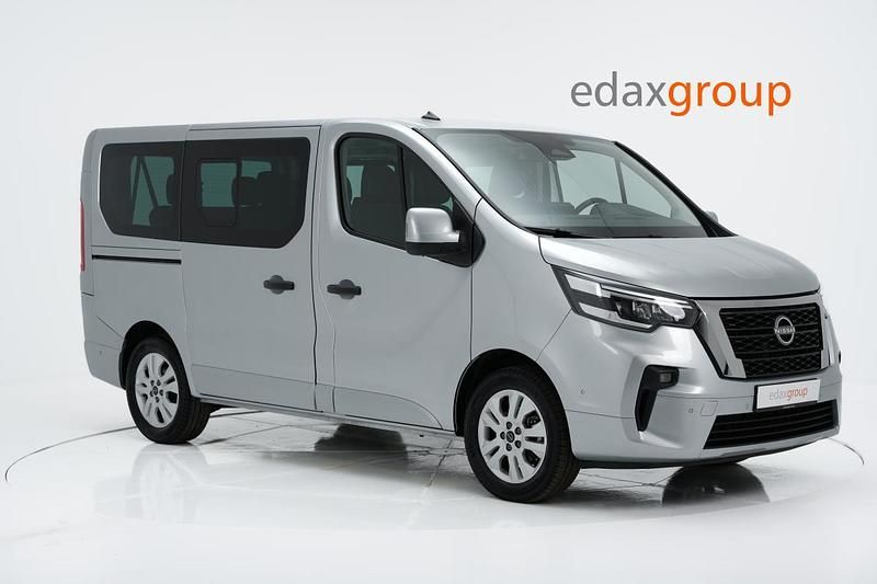 Usado Nissan Primastar Tekna 150 HP (110 kW) 2025 Cinzento Monovolume