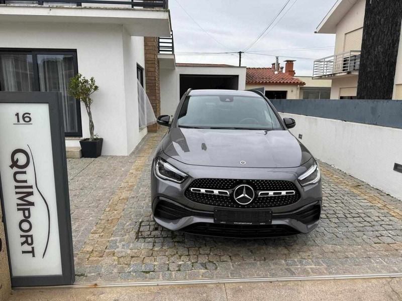 Outra Usado 2023 Mercedes GLA250 SUV | € 35.900 - Imagem 1/4