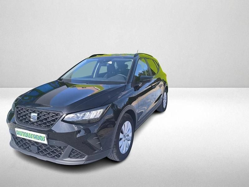 Cinzento Usado 2023 Seat Arona SUV | € 18.740 (Preço justo) - Imagem 1/4