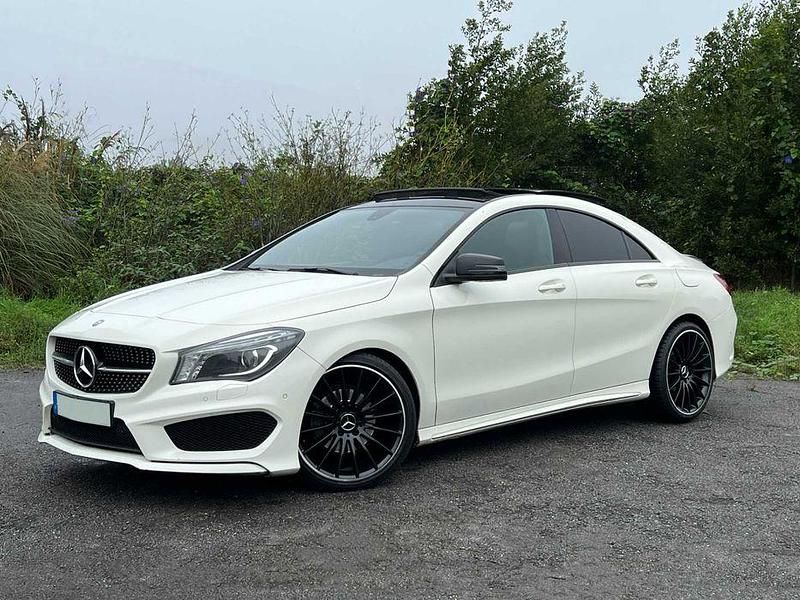 Usado 2014 Mercedes CLA200 AMG line | € 16.990 (Bom preço) - Imagem 1/4