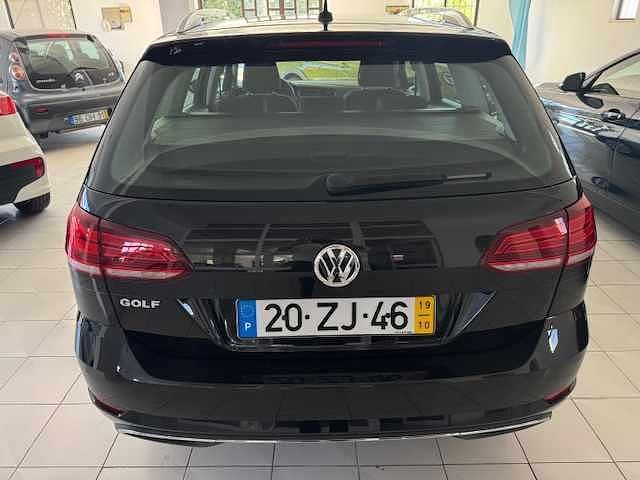 Usado VW Golf VII 116 HP (85 kW) 2019 Preto Carrinha