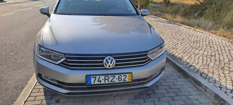 Cinzento Usado 2016 VW Passat Carrinha | € 16.000 (Preço justo) - Imagem 1/4