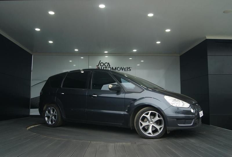 Usado Ford S-MAX Titanium 125 HP (91 kW) 2008 Monovolume