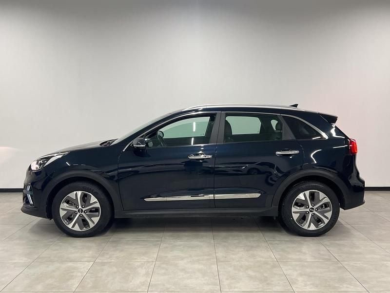 Usado Kia e-Niro 150 kW (204 HP) 2021 Azul SUV