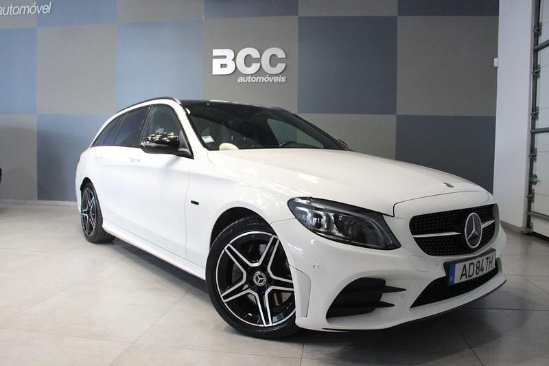 Branco Usado 2020 Mercedes C300 AMG line Carrinha | € 31.990 (Preço justo) - Imagem 1/4