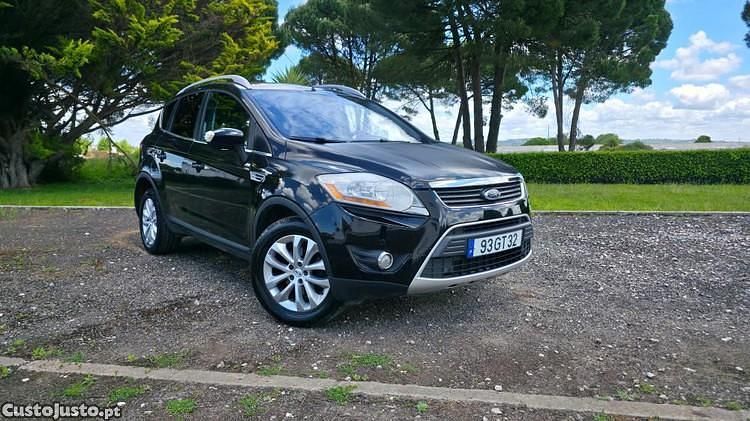 Usado Ford Kuga Titanium 136 HP (100 kW) 2008 Preto SUV