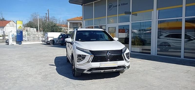 Usado Mitsubishi Eclipse Cross 98 HP (72 kW) 2022 Branco SUV