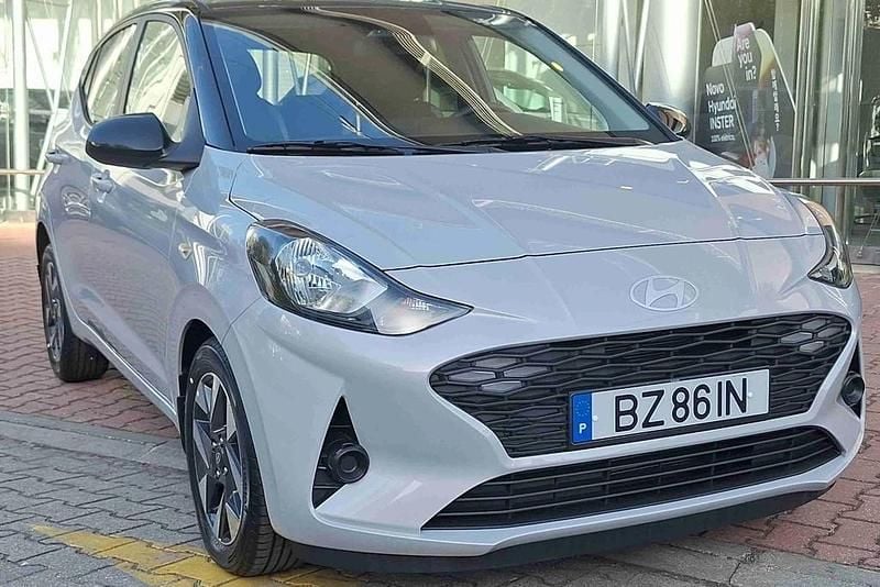Cinzento Novo 2025 Hyundai i10 Comfort Citadino | € 19.250 (Preço justo) - Imagem 1/4
