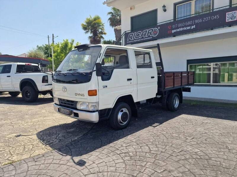 Branco Usado 1999 Toyota Dyna Pickup | € 11.850 - Imagem 1/4