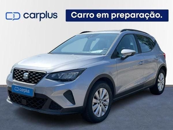 Cinza Usado 2024 Seat Arona Style SUV | € 19.800 (Preço justo) - Imagem 1/4