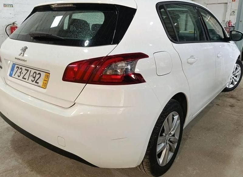 Usado Peugeot 308 Business-Line 102 HP (75 kW) 2019 Branco