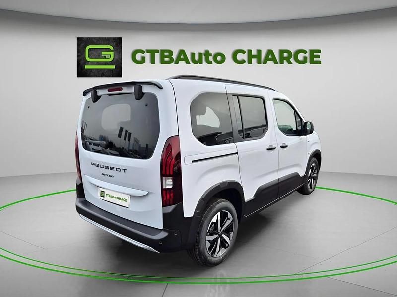 Branco Novo 2025 Peugeot e-Rifter GT Monovolume | € 47.000 - Imagem 1/3