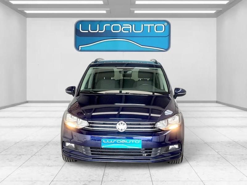 Usado VW Touran 115 HP (84 kW) 2020 Azul Monovolume