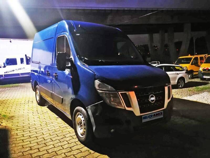 Azul Usado 2015 Nissan NV400 Van | € 13.750 - Imagem 1/4