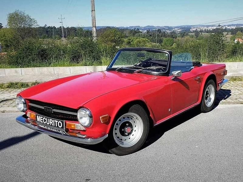 Usado Triumph TR6 152 HP (111 kW) 1971 Vermelho Cabrios