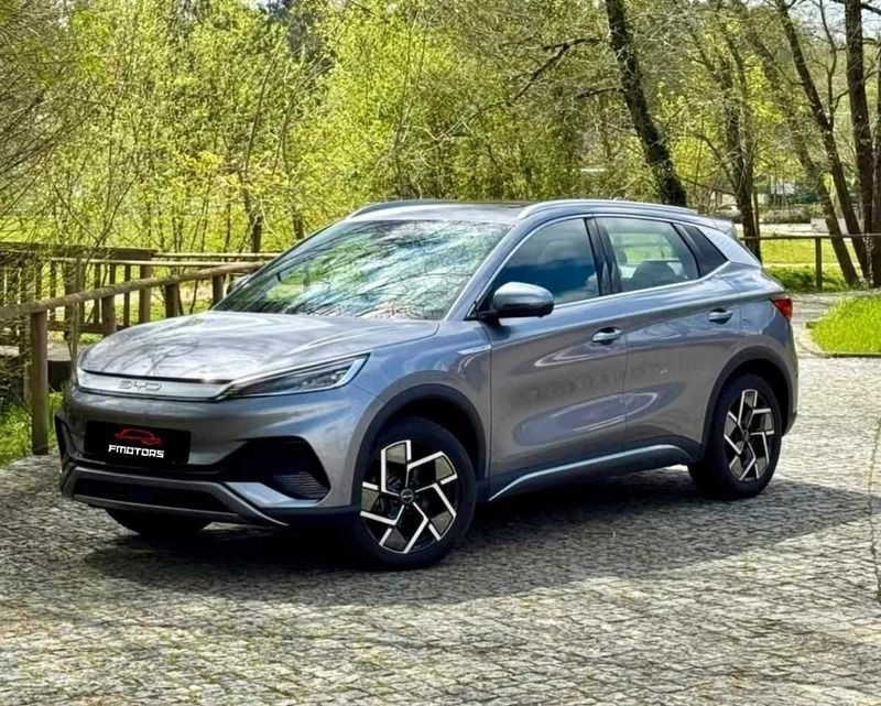 Cinzento Usado 2023 BYD Atto 3 SUV | € 28.990 (Preço justo) - Imagem 1/4