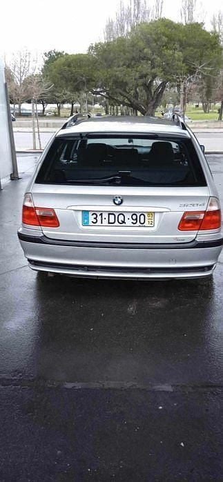 Usado 2003 BMW 320 Sedan | € 3.500 (Super Preço) - Imagem 1/4