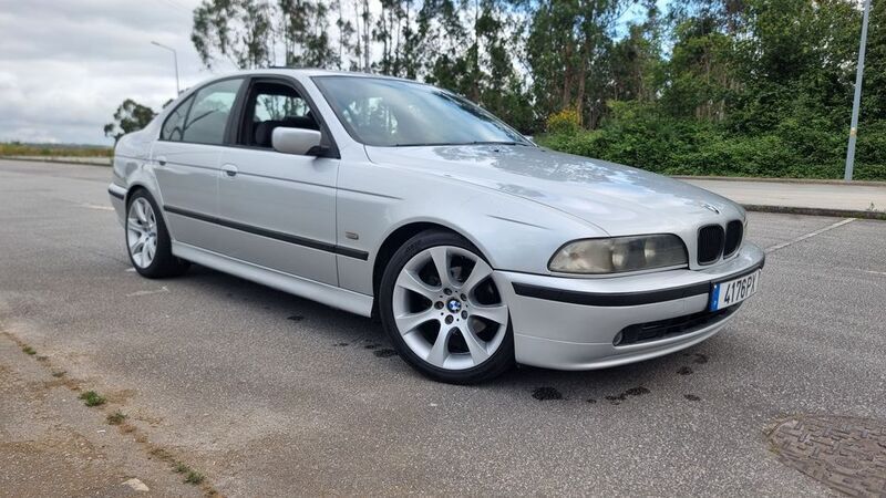 Usado 2000 BMW 520 Sedan | € 5.950 - Imagem 1/4